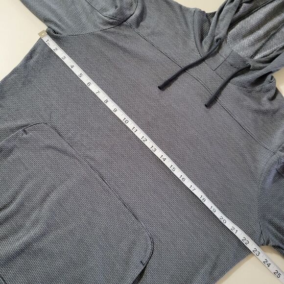 Asics Men's Black Long Sleeve Hooded Performance Pullover Shirt - Picture 3 of 12